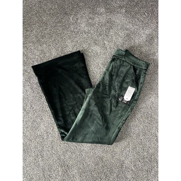 Women's Express Emerald Green Velvet Pants NWT 14 Long High Rise Wide Leg - Picture 1 of 9